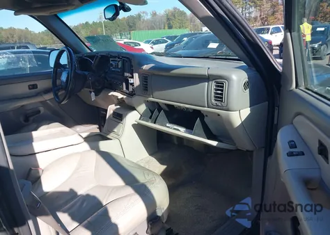 2001 GMC Yukon Xl 1500 Slt from USA, damaged, VIN 3GKFK16T81G226493